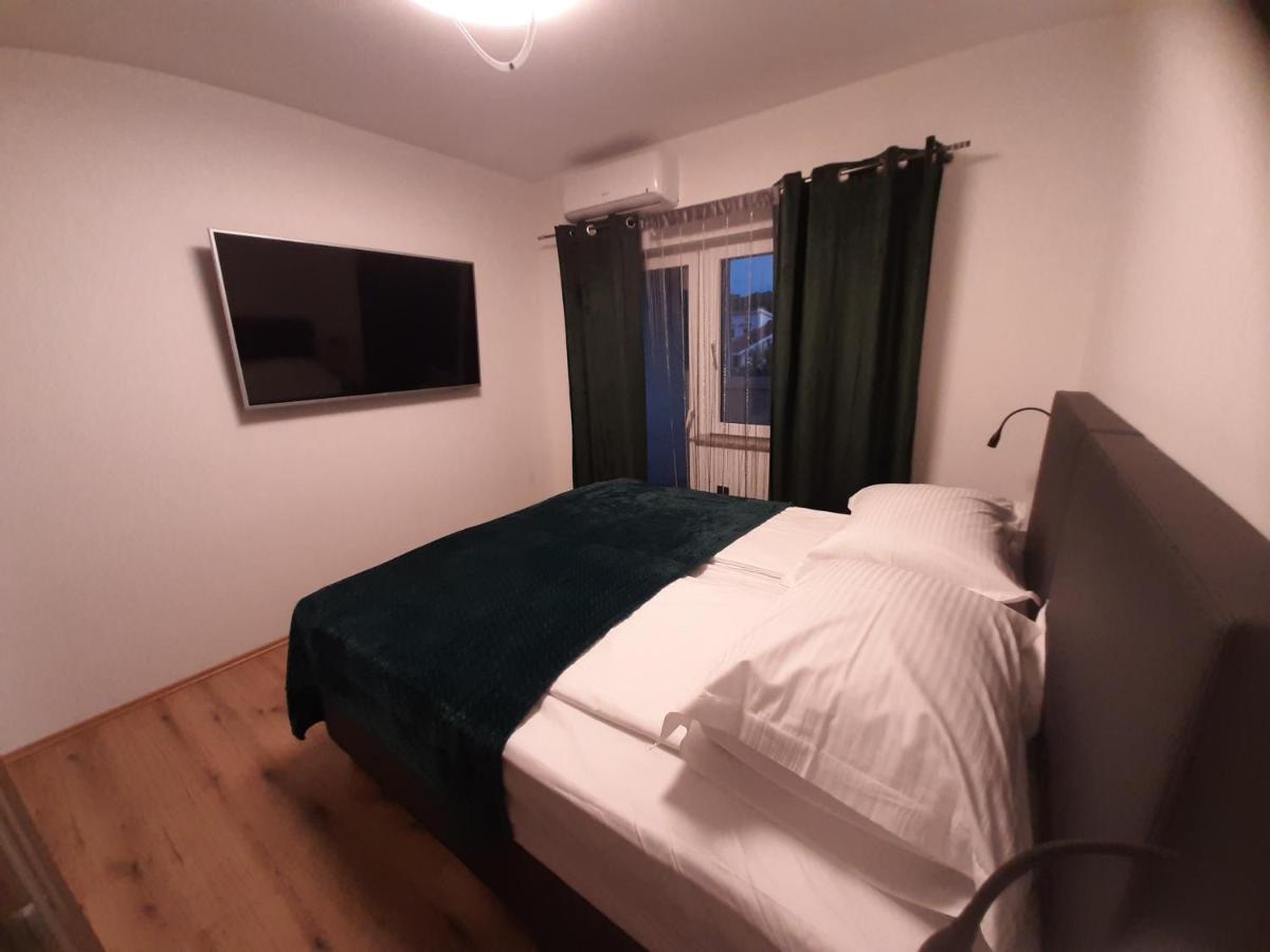 Apartman Mate Lopar Ngoại thất bức ảnh