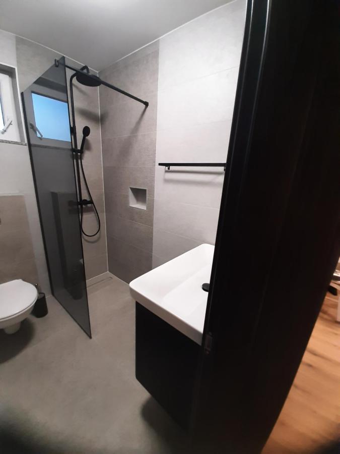 Apartman Mate Lopar Ngoại thất bức ảnh