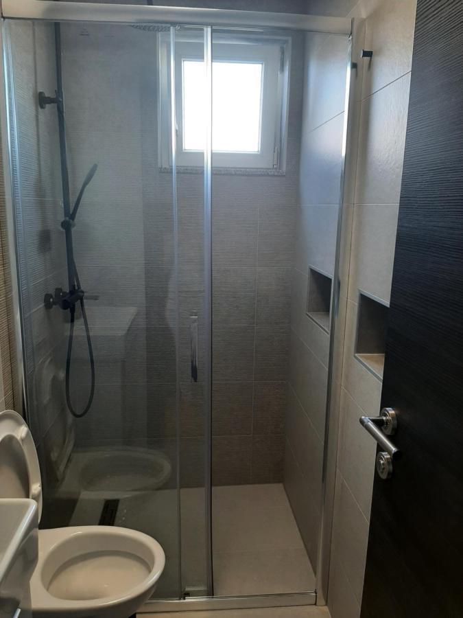 Apartman Mate Lopar Ngoại thất bức ảnh