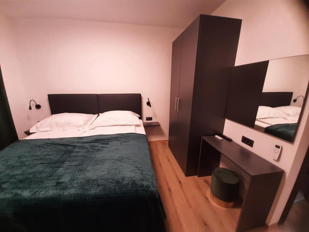 Apartman Mate Lopar Ngoại thất bức ảnh