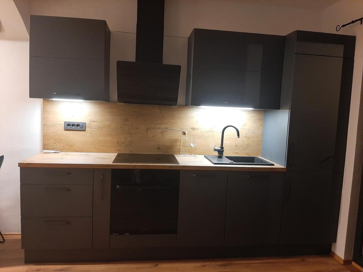 Apartman Mate Lopar Ngoại thất bức ảnh